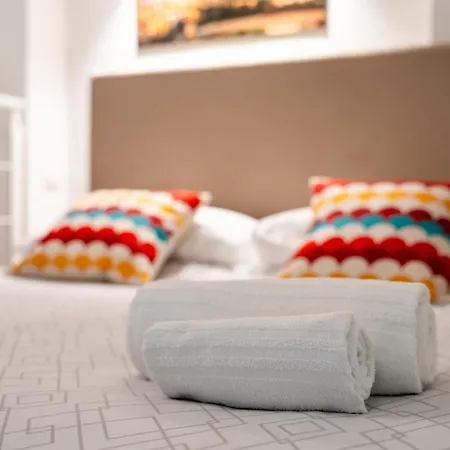 Διαμέρισμα Luxury & Cozy 90 Sqm Flat Facing “bosco Verticale”